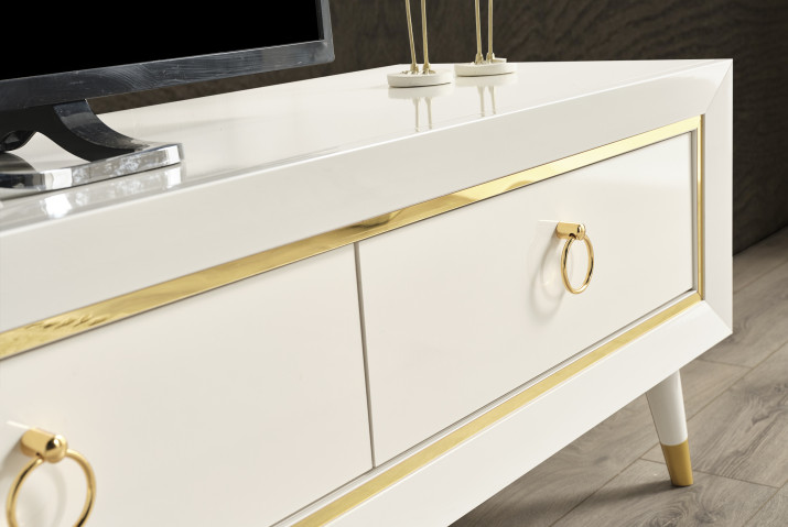 Armis TV Unit